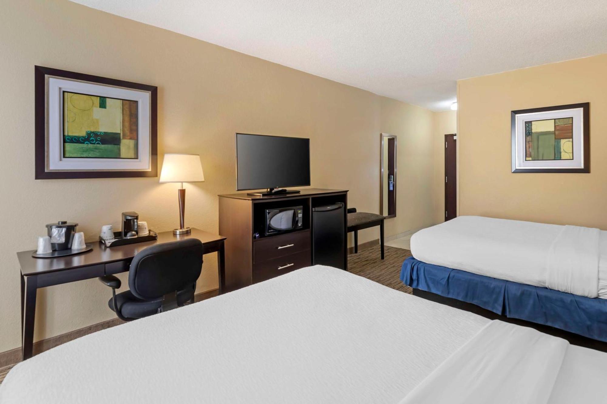 Best Western Ню Олбъни Екстериор снимка